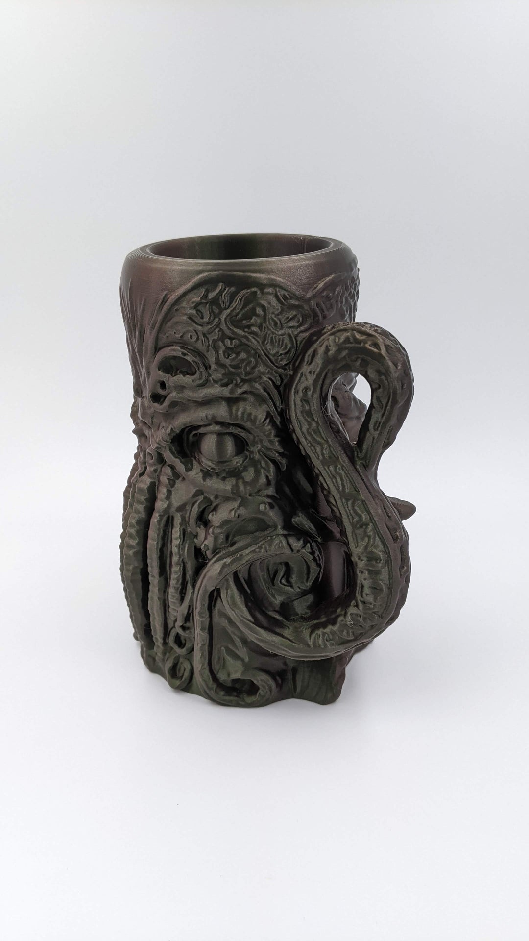 Cthulhu Can holder