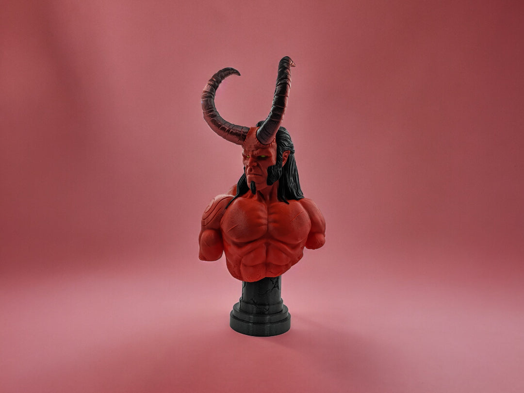 Hellboy, Anung Un Rama figure