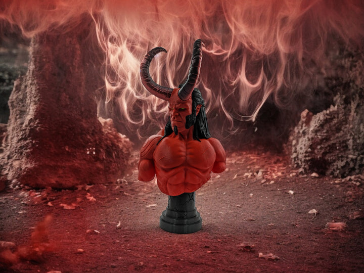 Hellboy, Anung Un Rama figure