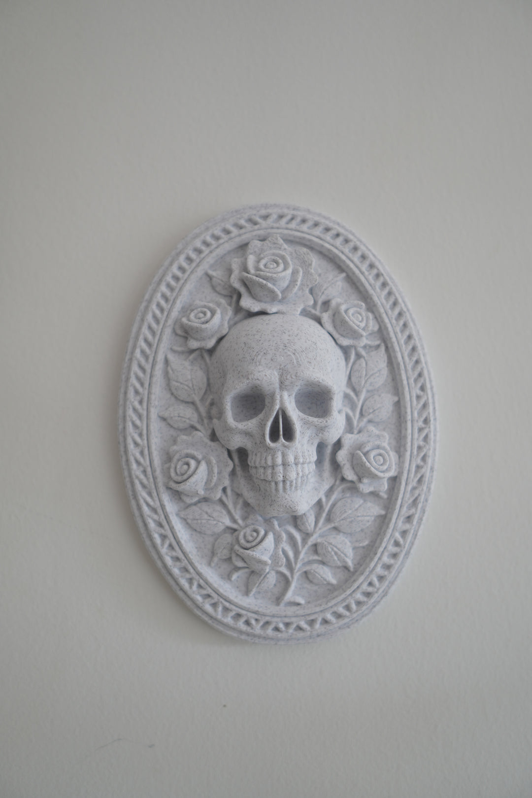 Gothic Skull & Roses Wall Plaque Victorian Oval Skull Deco Dark Gothic Home Wall Art